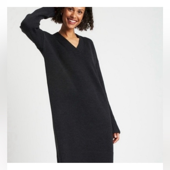Kit and Ace Dresses & Skirts - KIT AND ACE Black V-neck Sweater Midi Dress in 99% Merino wool with Nylon Large